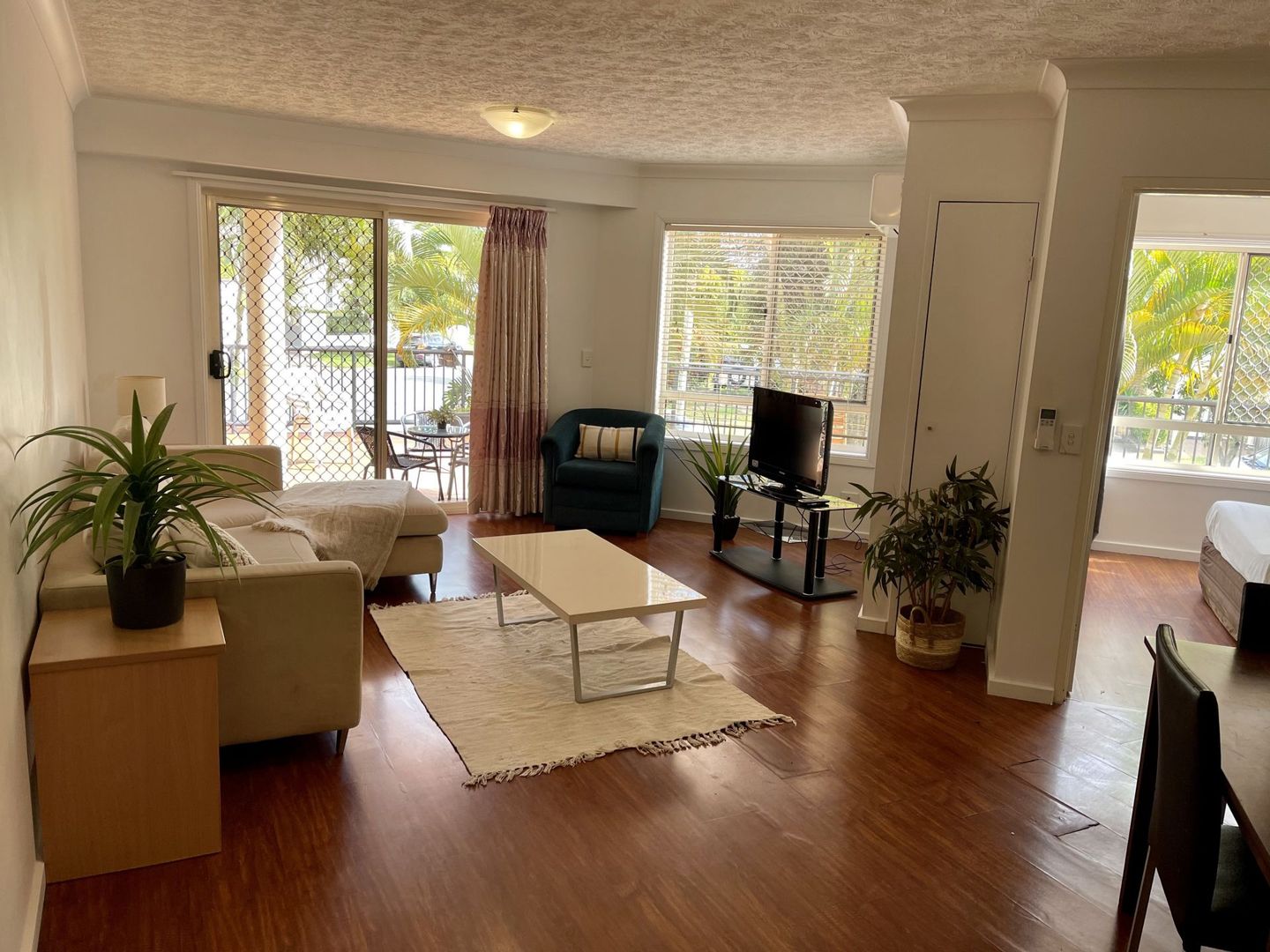 1 bedrooms Apartment / Unit / Flat in 103/3 Sunset Boulevard SURFERS PARADISE QLD, 4217