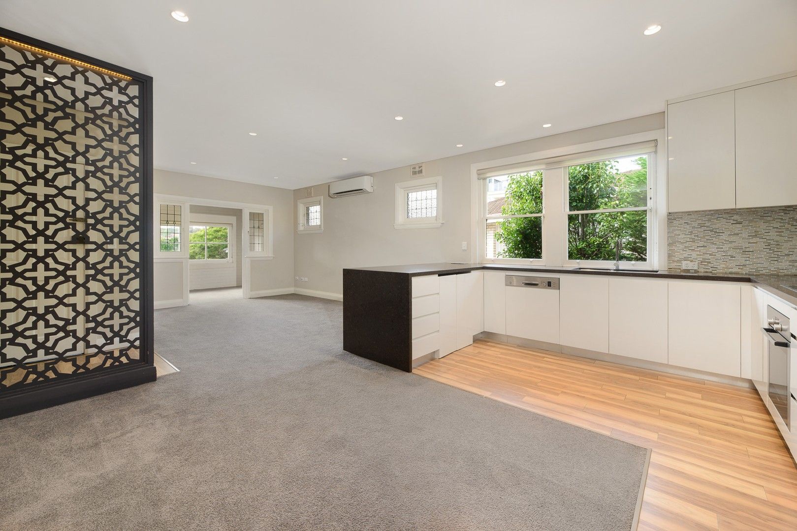 2 bedrooms Apartment / Unit / Flat in 4/15 Badham Avenue MOSMAN NSW, 2088