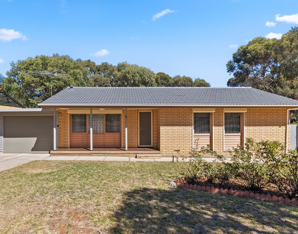 34 Fairview Grove, Hackham West SA 5163