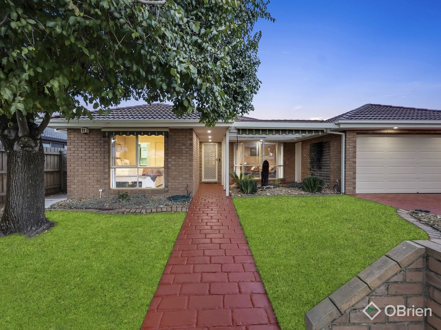 25 Waverley Park Drive, Cranbourne North VIC 3977, Image 0