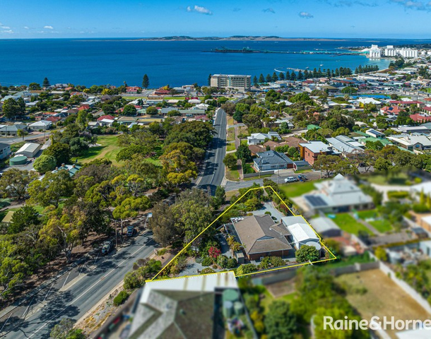 15 Flinders Highway, Port Lincoln SA 5606