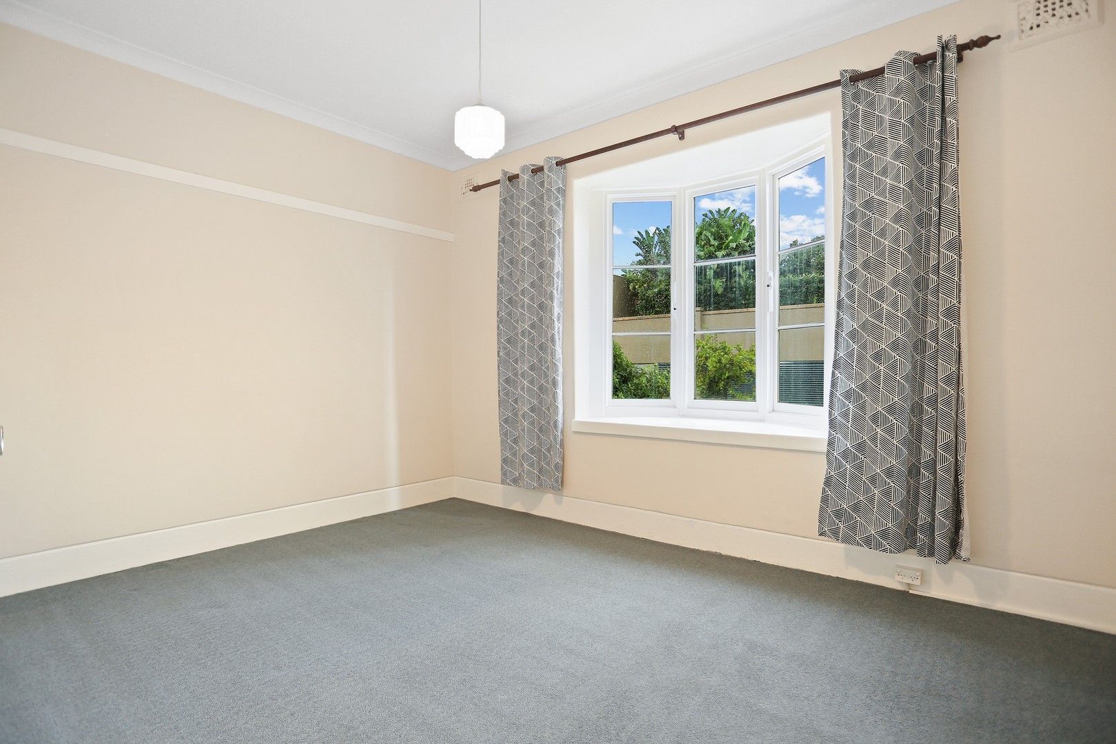 1 bedrooms Apartment / Unit / Flat in 12/22-24 Kings Cross Road POTTS POINT NSW, 2011