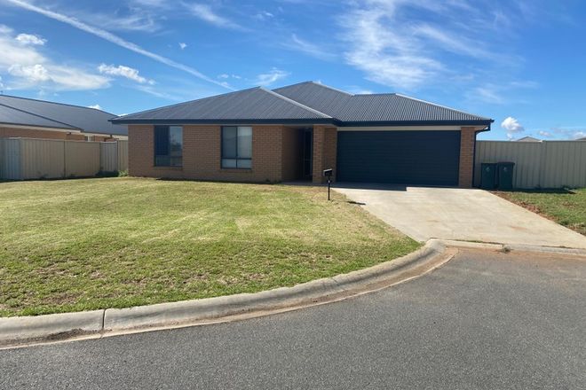 Picture of 7 Norman Close, LEETON NSW 2705