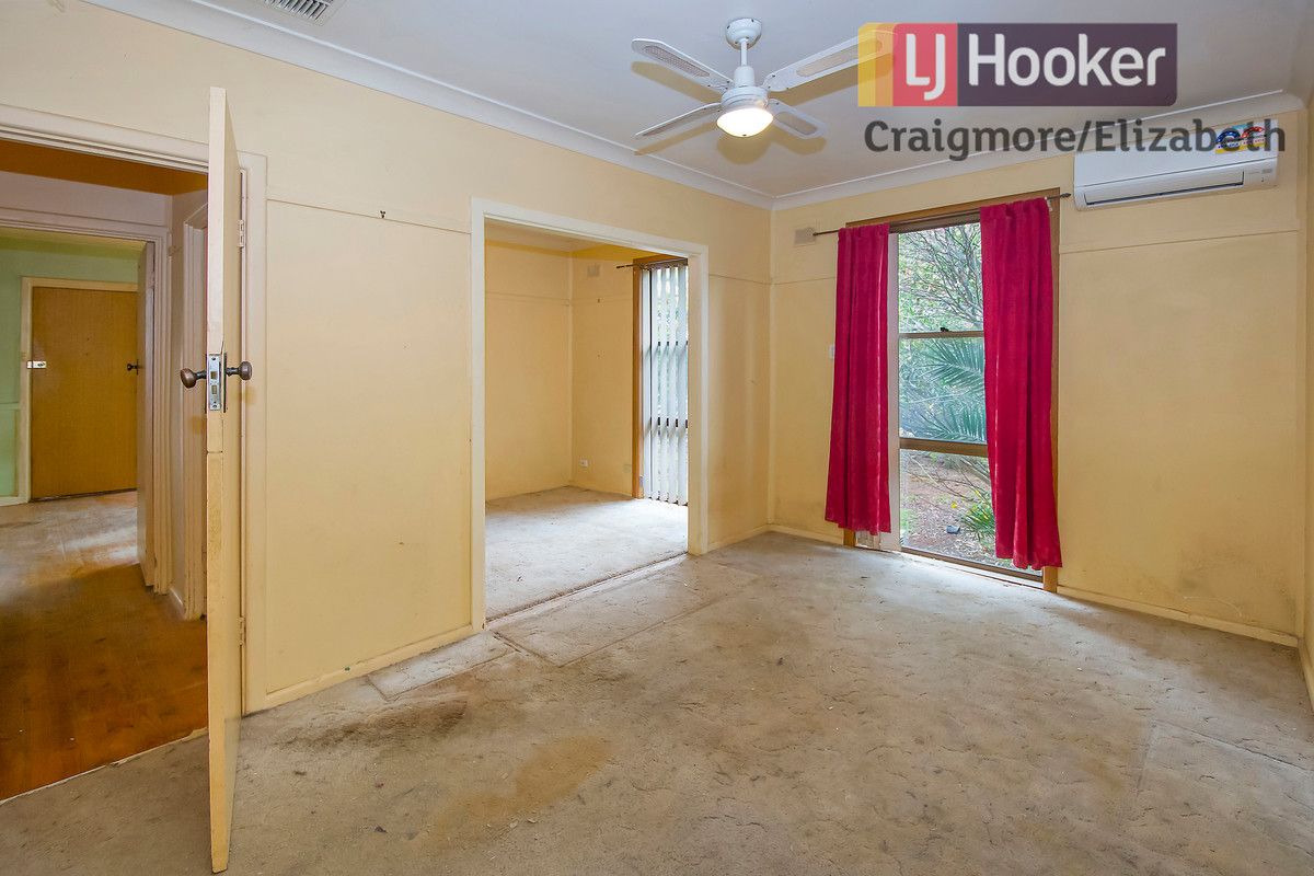 23 Bartlett Street, Elizabeth Downs SA 5113, Image 2