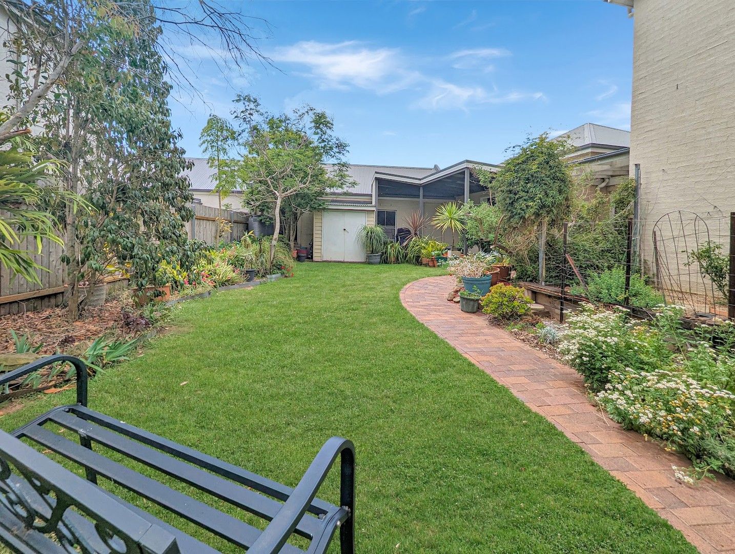 33 Broughton Avenue, Tullimbar NSW 2527, Image 0