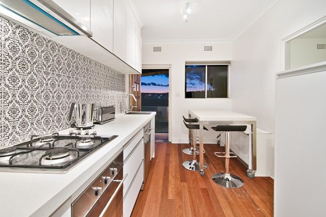 Picture of 2/27 Marlborough Avenue, FRESHWATER NSW 2096