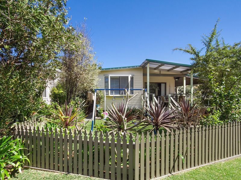 10 Hibiscus Parade, NORTH NARRABEEN NSW 2101, Image 0
