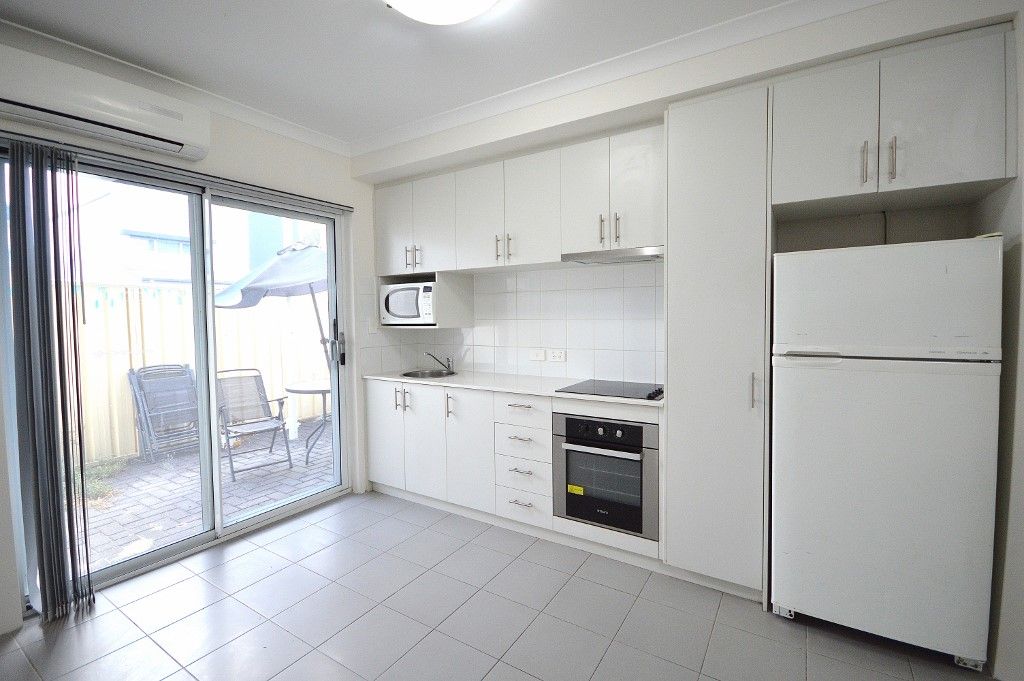 2 bedrooms Apartment / Unit / Flat in 3/1 Spring Avenue MIDLAND WA, 6056