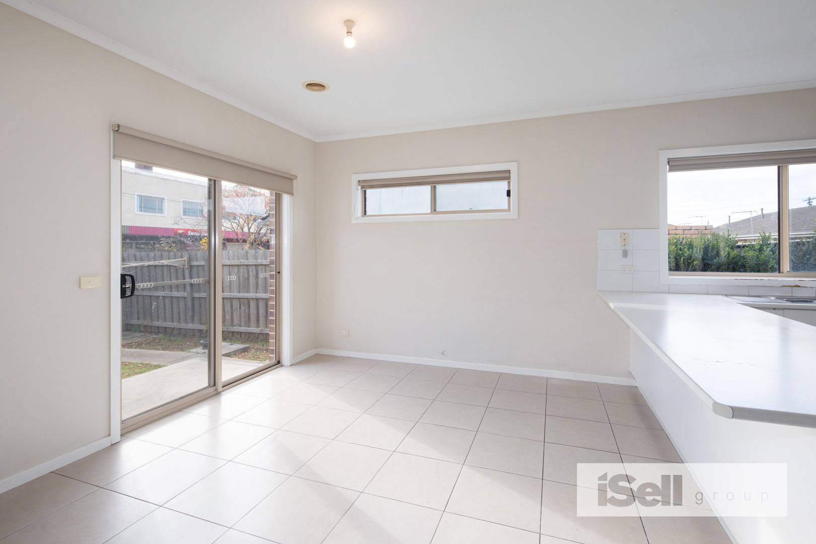 3/12-14 Jones Road, Dandenong VIC 3175, Image 2