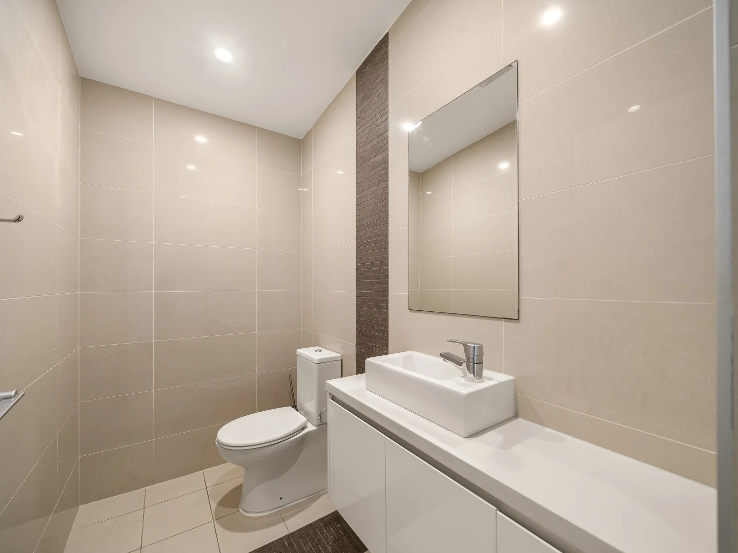 Additional image 21 of 39/83 Marine Parade, Redcliffe QLD 4020