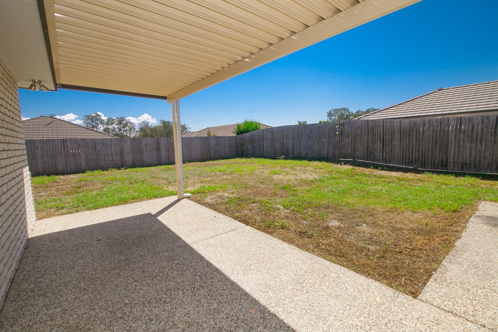 98 Westminster Crescent, Raceview QLD 4305, Image 2