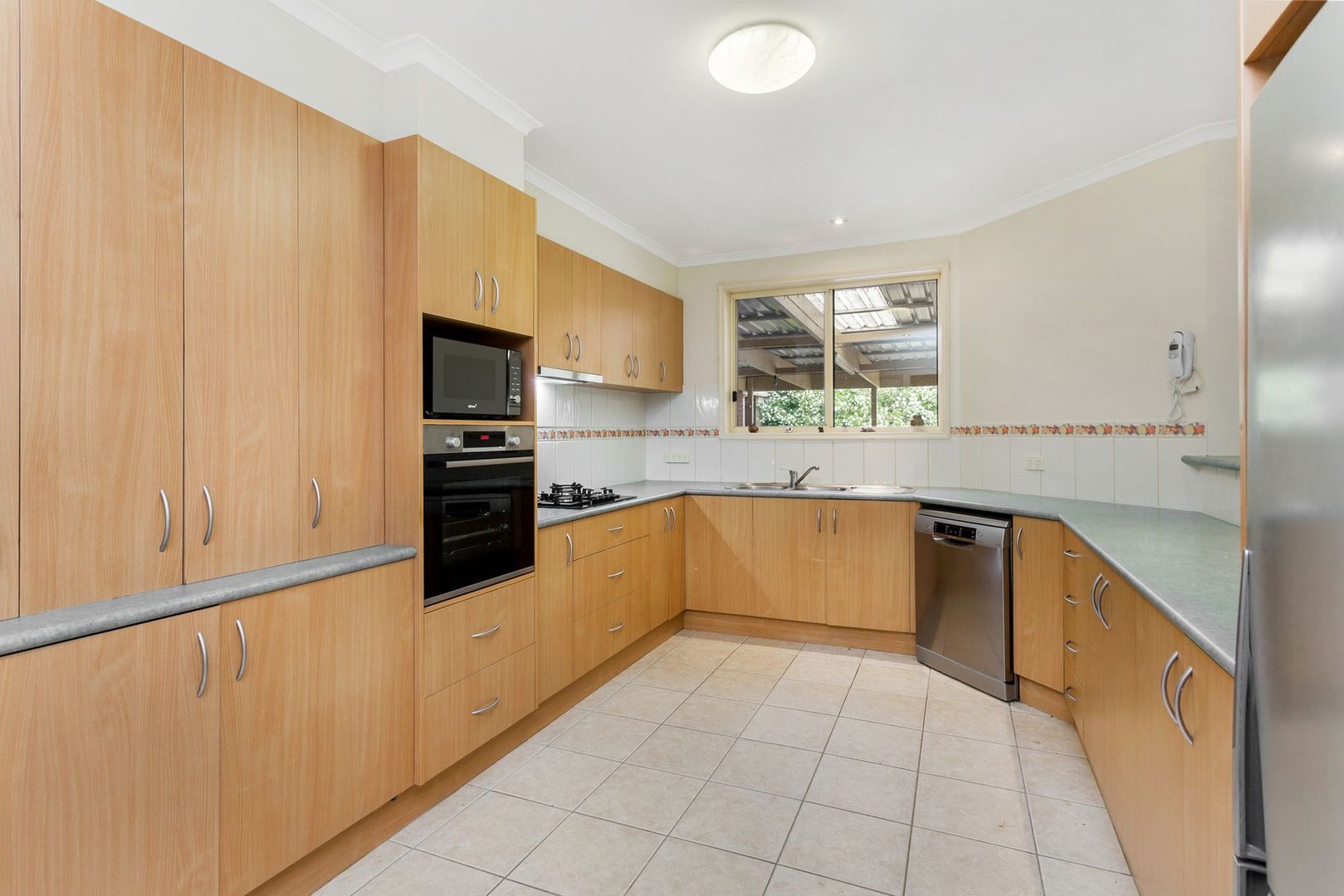 206 Sullivans Road, Strathfieldsaye VIC 3551, Image 2