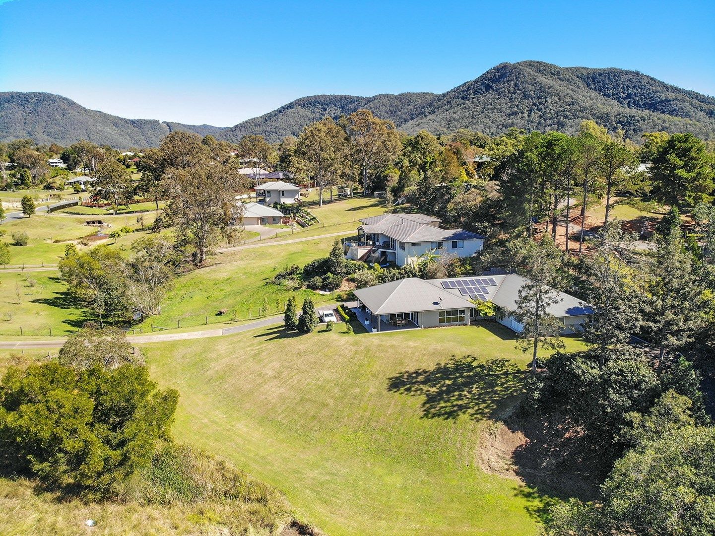 13 Tralisa Court, Samford Valley QLD 4520, Image 0