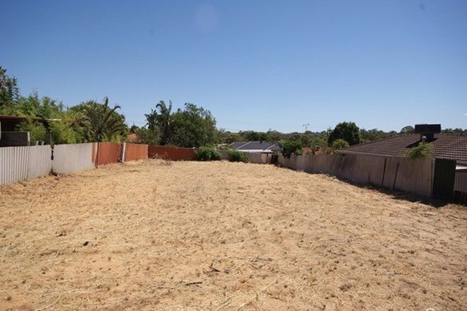 Picture of 15 Elbuet Way, PARMELIA WA 6167