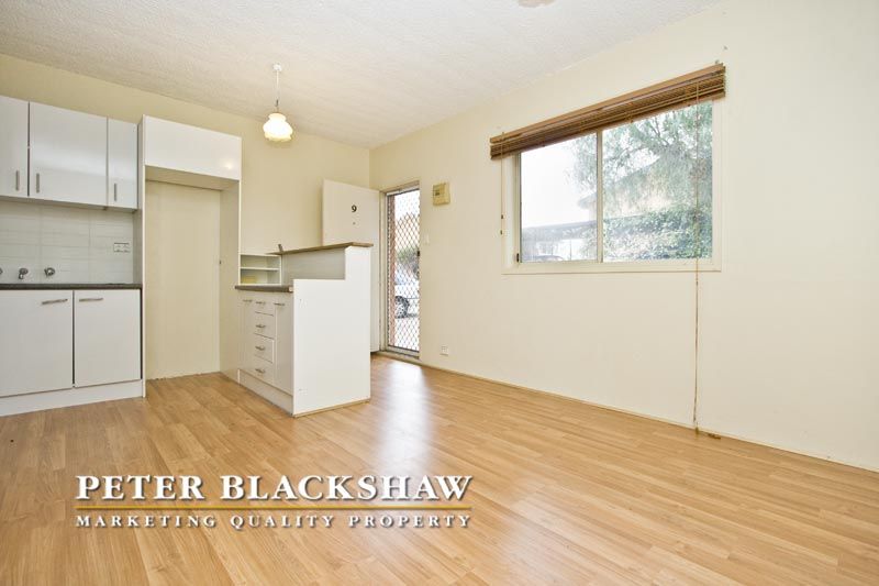 9/22 Mowatt Street, Queanbeyan East NSW 2620, Image 1