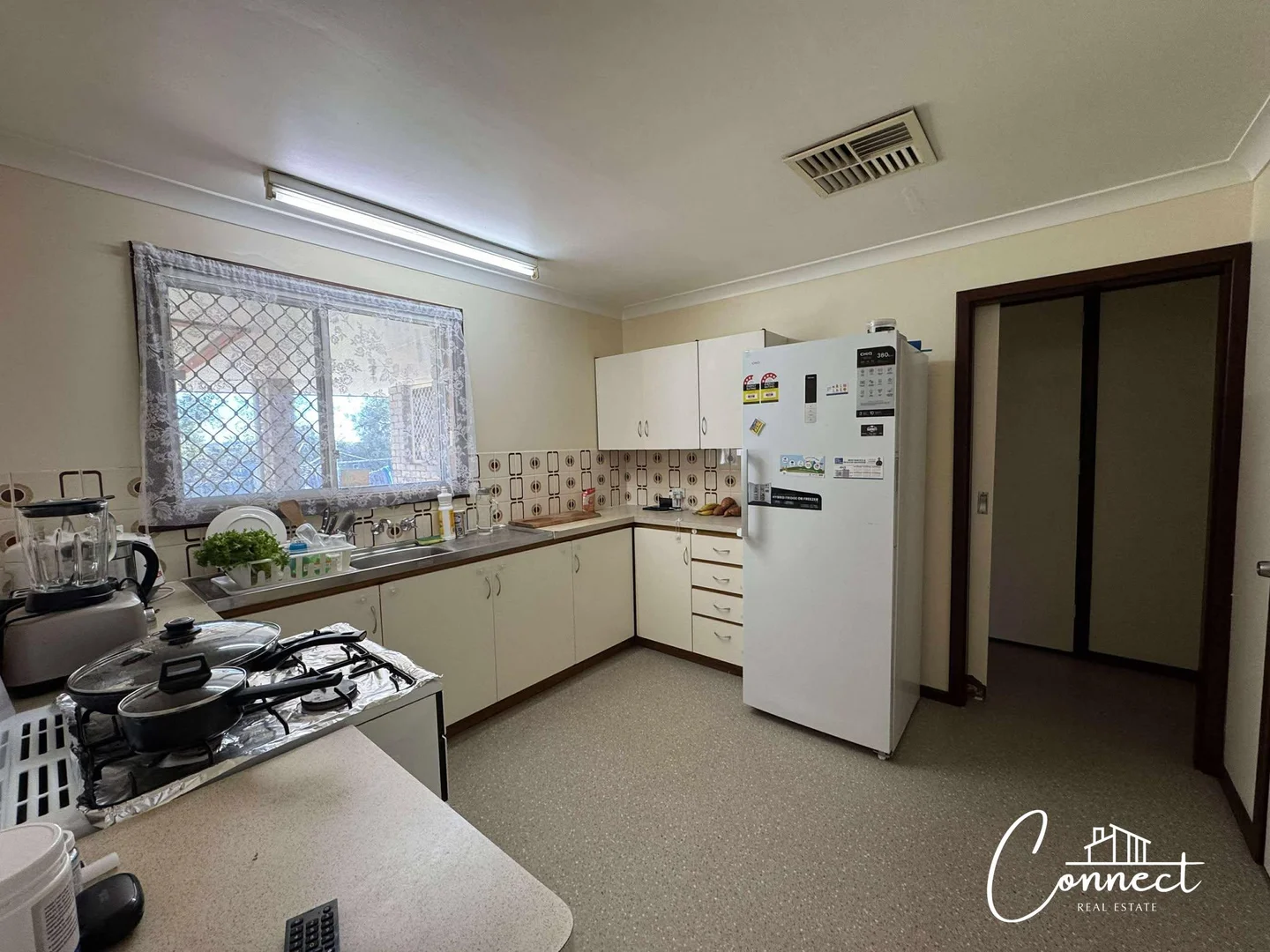 Additional image 3 of 9 Throssell Street, Northam WA 6401