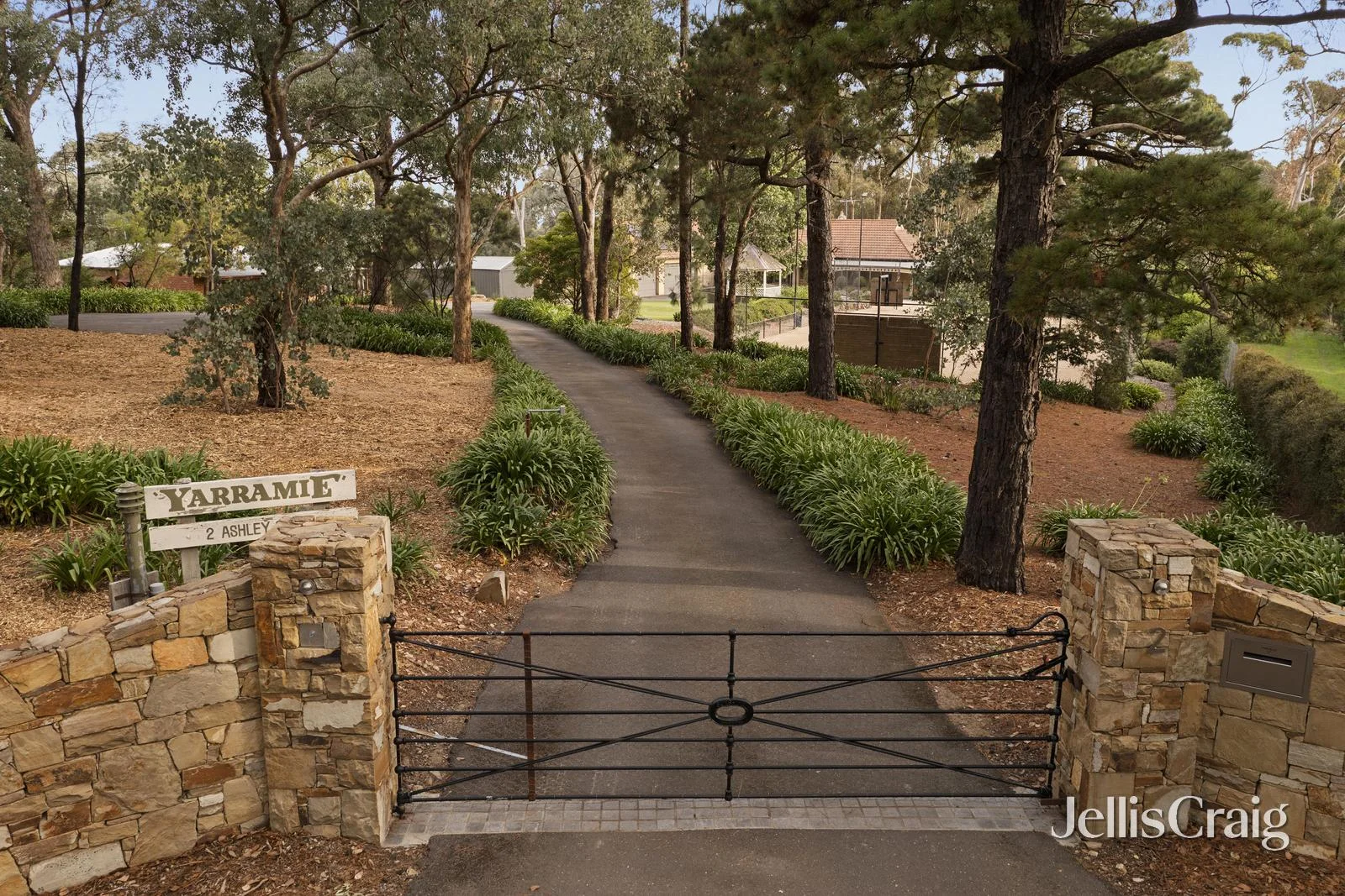 Additional image 2 of 2 Ashley Court, Research VIC 3095