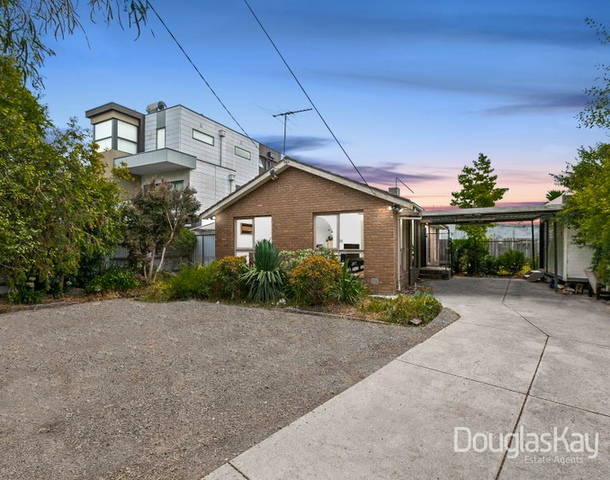 272 Ballarat Road, Footscray VIC 3011