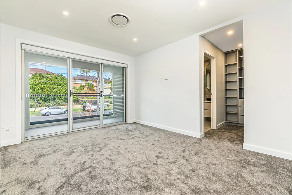 Additional image 5 of 32 Caroline Crescent, Georges Hall NSW 2198