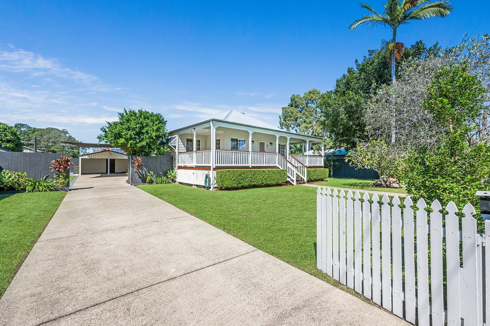 26 Crescent Avenue, Hope Island QLD 4212, Image 0