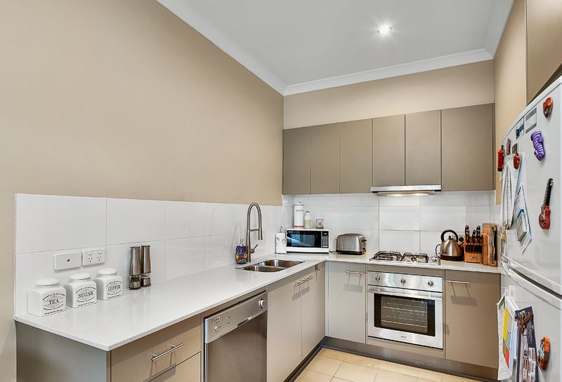 2/6 Laurel Avenue, Boronia VIC 3155, Image 2