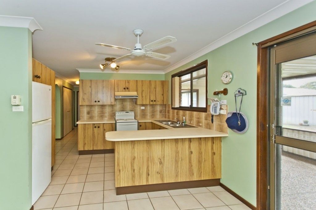 2 Oldfield Close, Raymond Terrace NSW 2324, Image 2