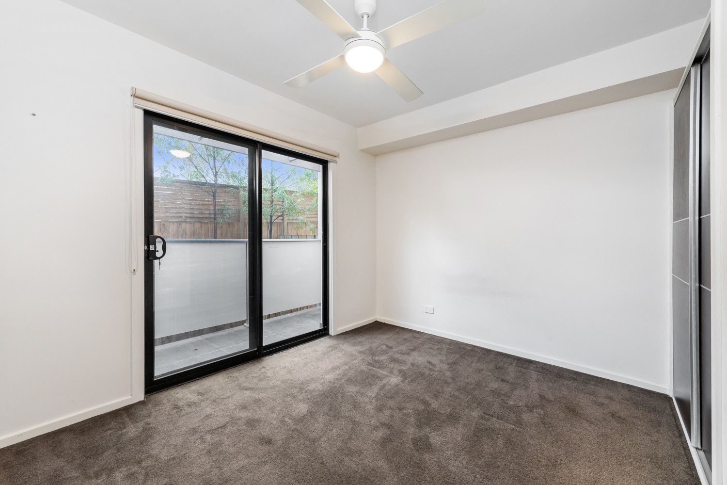 5/39 Stamford Crescent, Rowville VIC 3178, Image 2