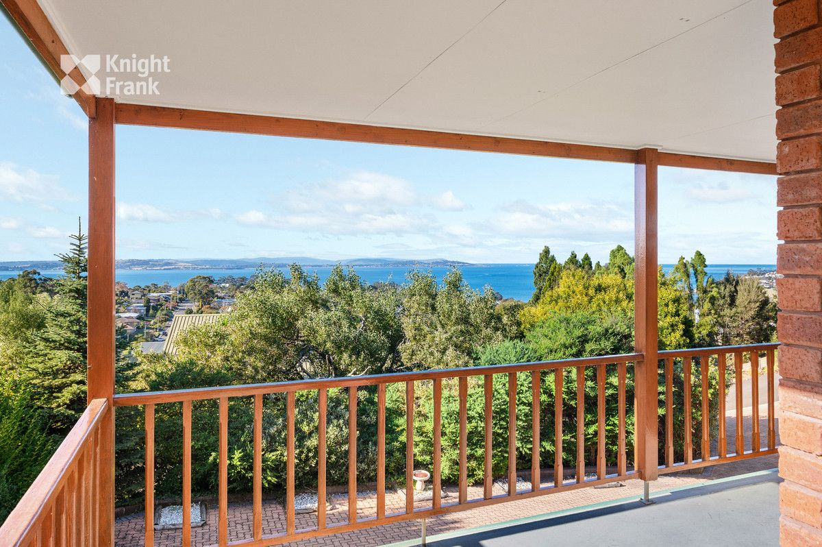 6 Emerald Court, Blackmans Bay TAS 7052, Image 1