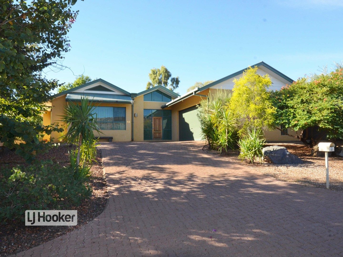 81 Cromwell Drive, Desert Springs NT 0870, Image 0