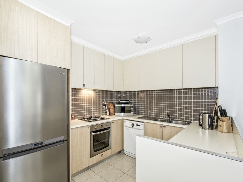 301/80 John Whiteway Drive, Gosford NSW 2250, Image 0