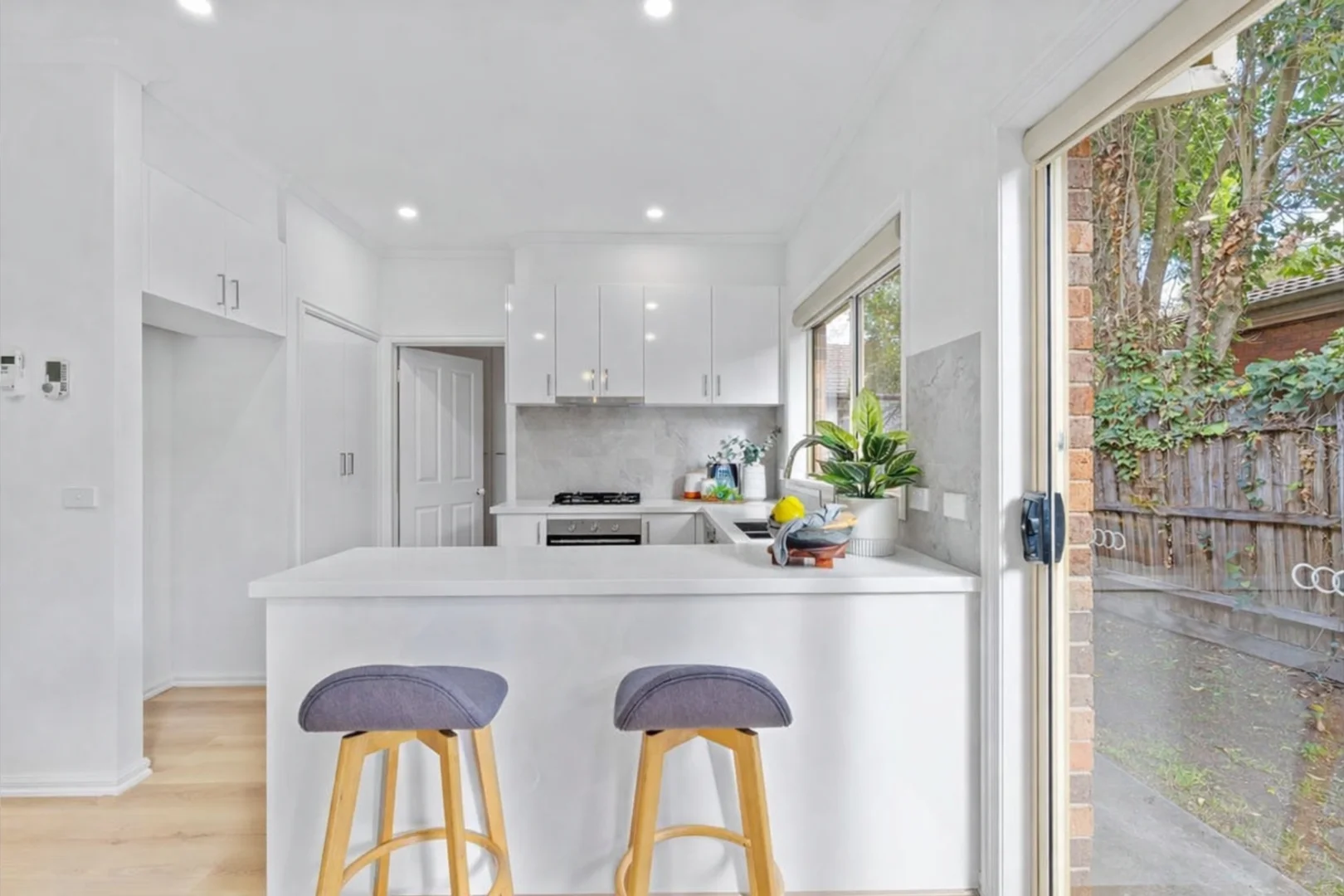 Additional image 8 of 2/27 Bedford Street, Box Hill VIC 3128