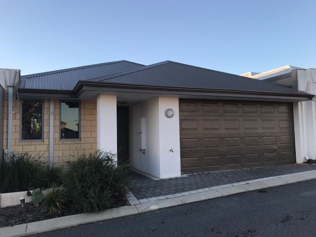 3 bedrooms House in 10 Mcdermott Road KWINANA TOWN CENTRE WA, 6167