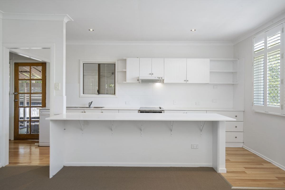 4 Mary Street, Labrador QLD 4215 House For Rent 700 Domain