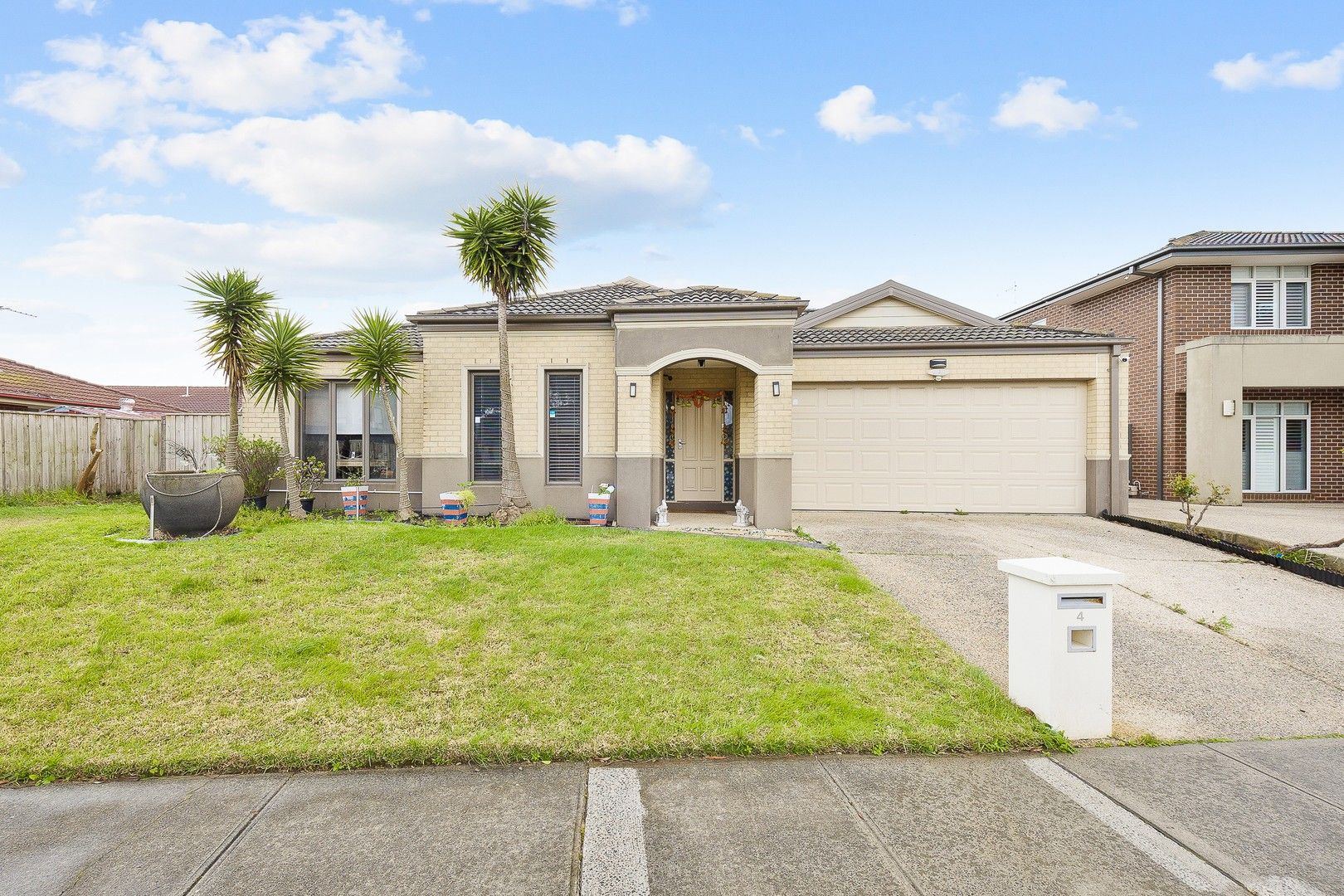 4 bedrooms House in 4 Alysha Avenue LYNDHURST VIC, 3975