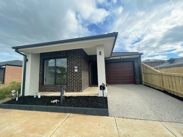 4 bedrooms House in 7 Shetland Avenue TRUGANINA VIC, 3029