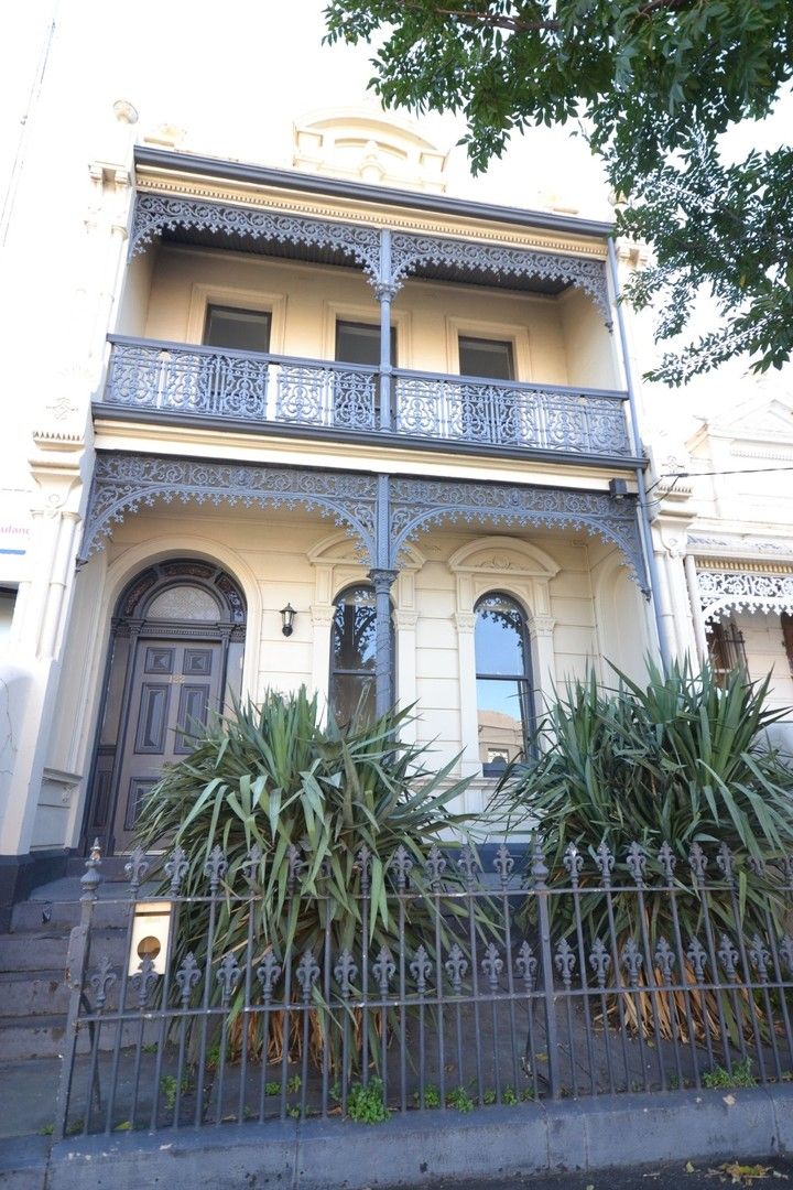 4 bedrooms House in 122 Chetwynd Street NORTH MELBOURNE VIC, 3051