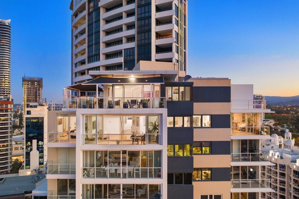 32/20 Queensland Avenue, Broadbeach QLD 4218, Image 2