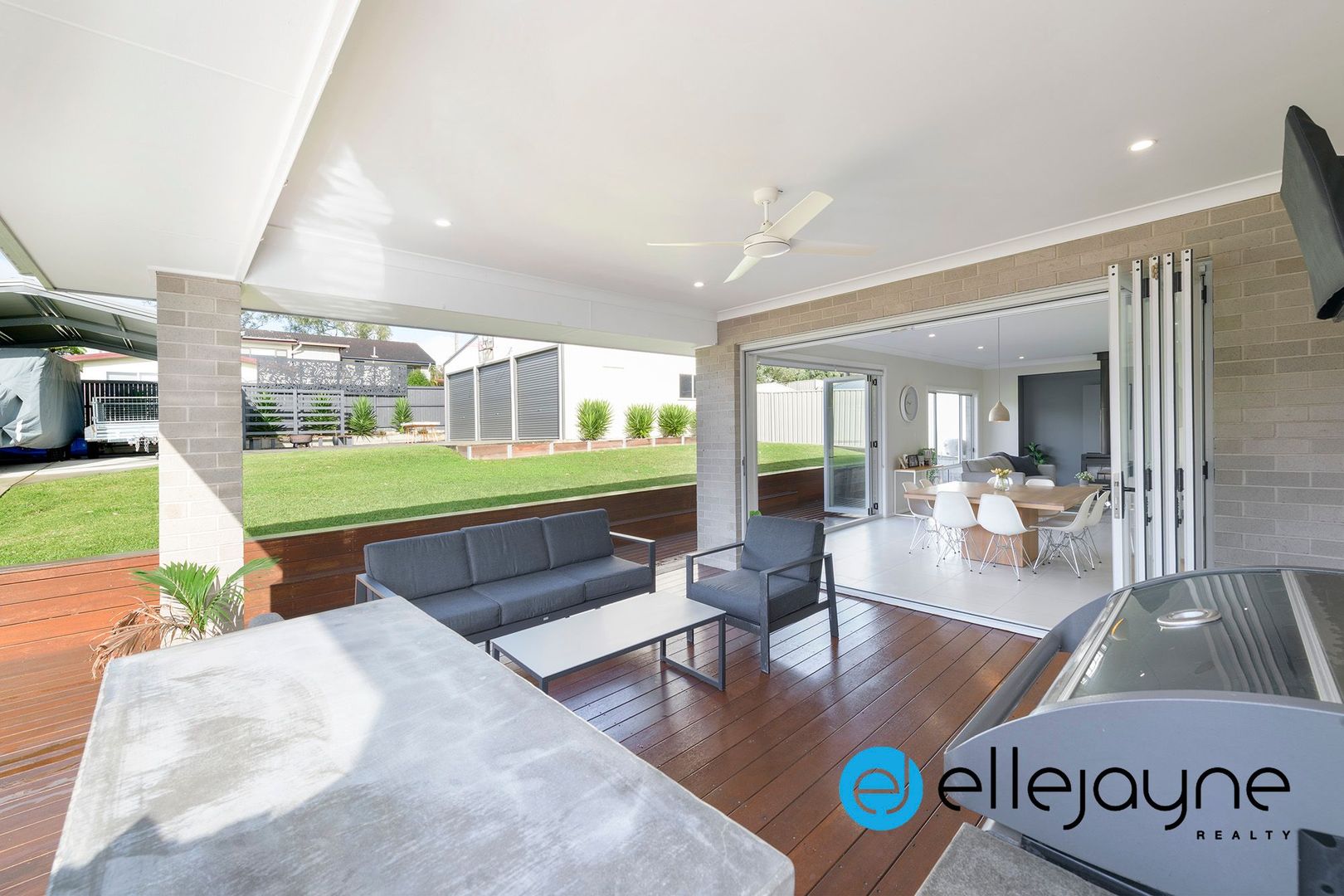 5 Fred Avery Drive, Buttaba NSW 2283, Image 1