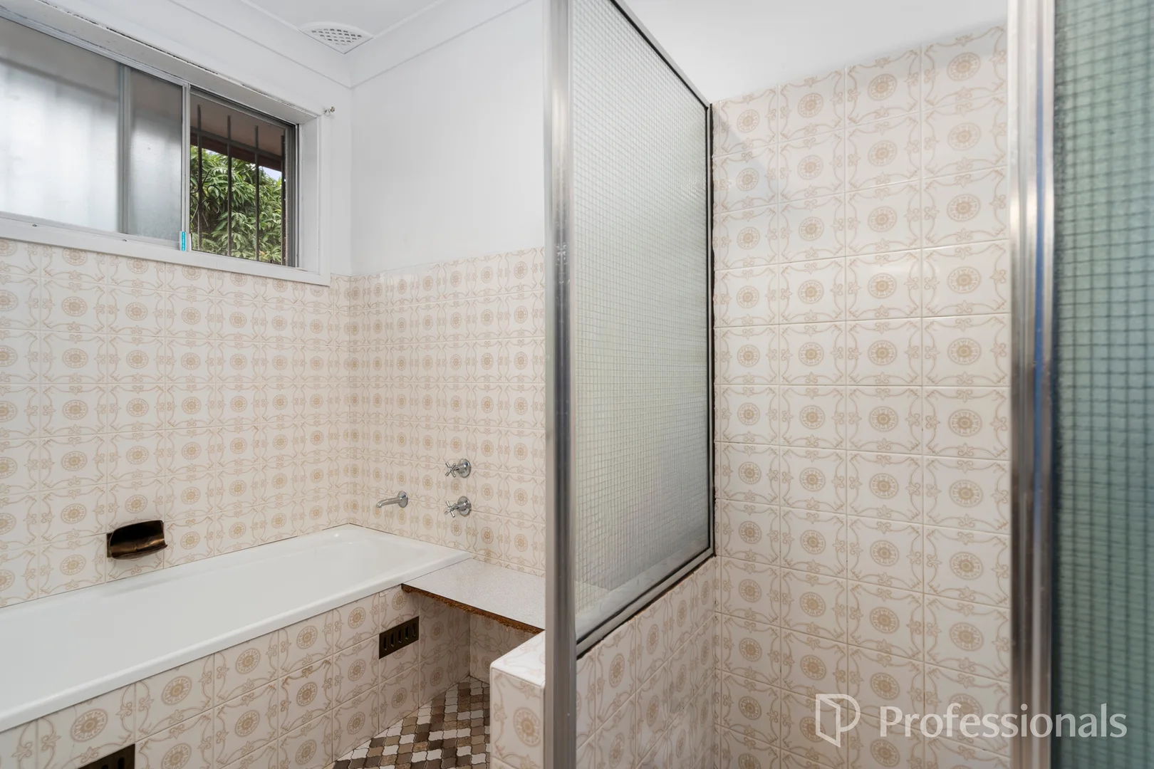 Additional image 11 of 16 Gibson Avenue, Casula NSW 2170