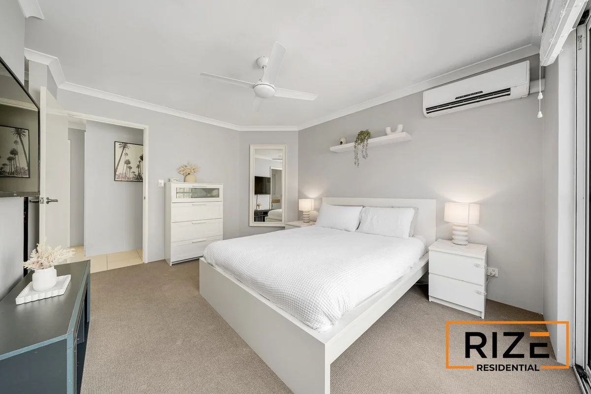 1 Rosemount Entrance, Pearsall WA 6065