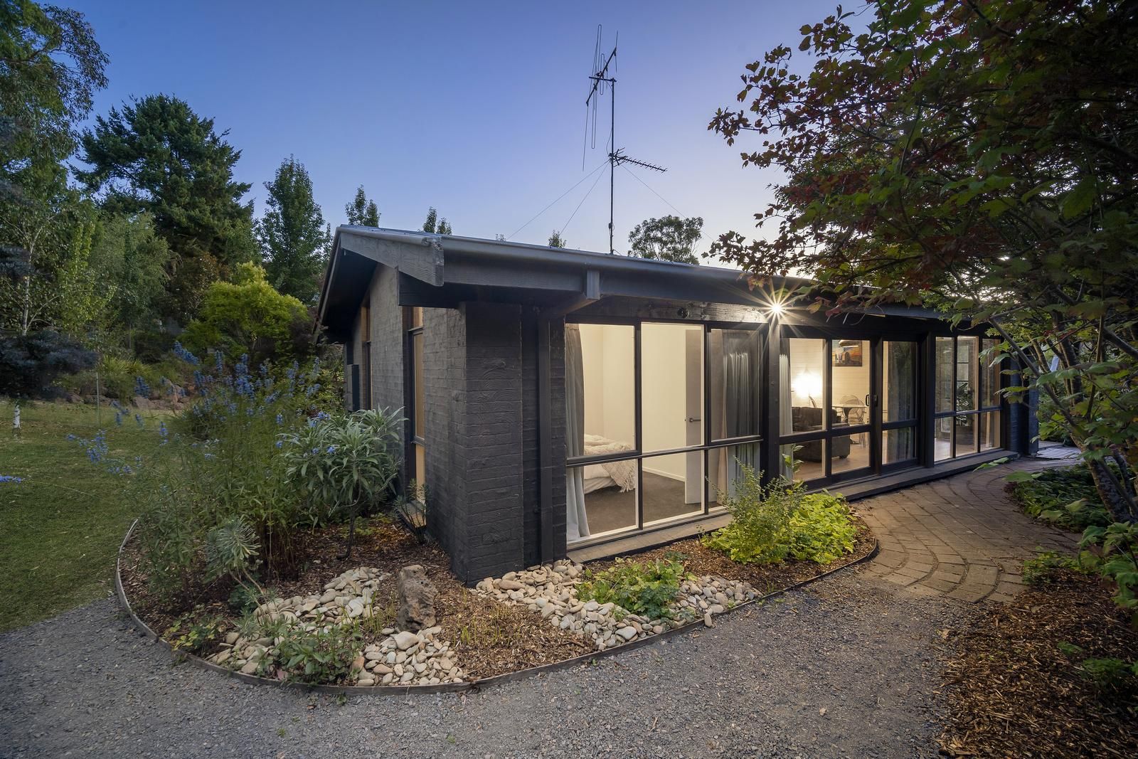 6 Park Avenue, Daylesford VIC 3460, Image 2