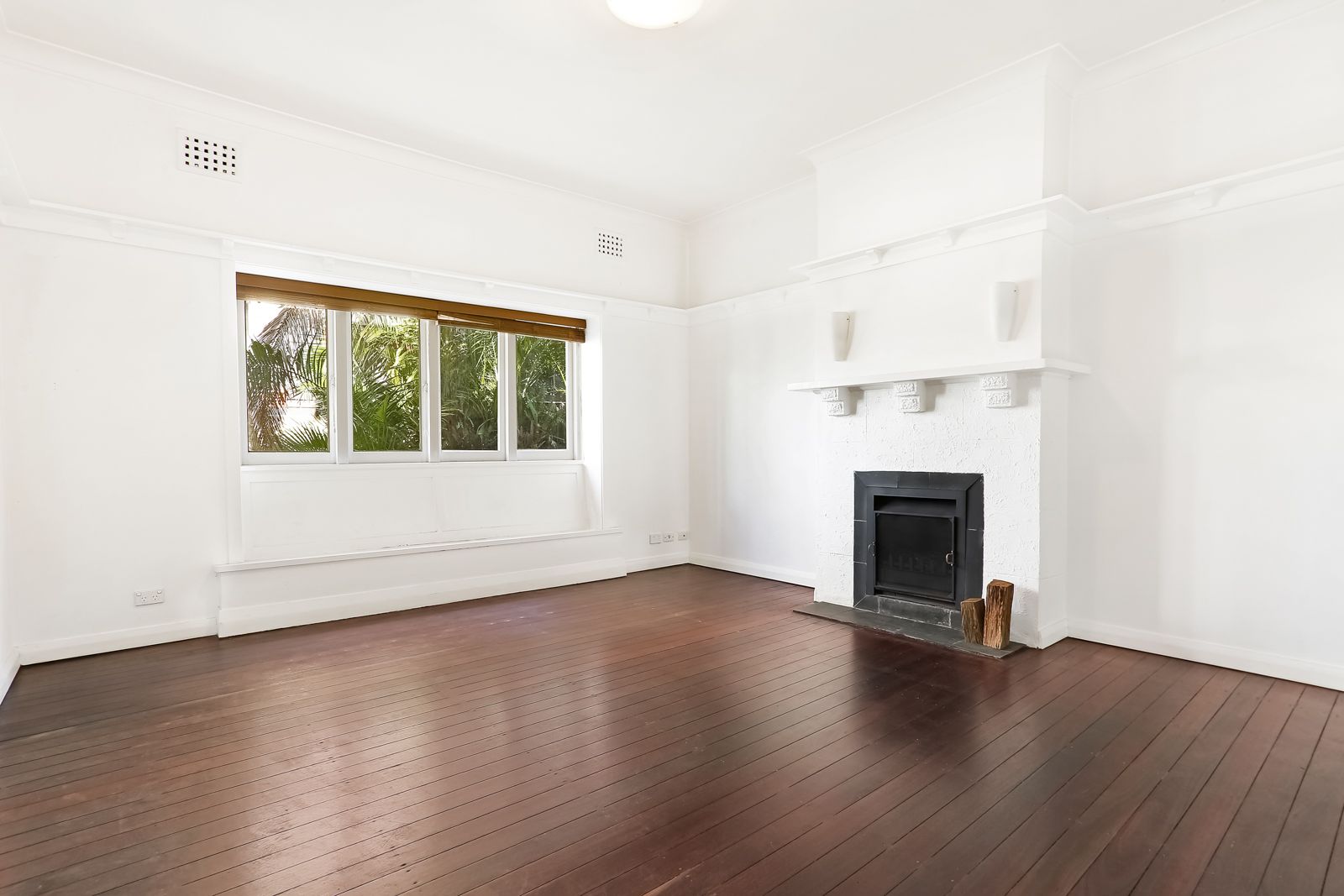 3 bedrooms House in 55 Beaumont Street ROSE BAY NSW, 2029