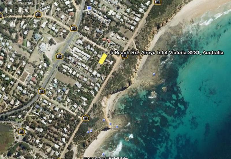 5 Beach Road, AIREYS INLET VIC 3231, Image 2