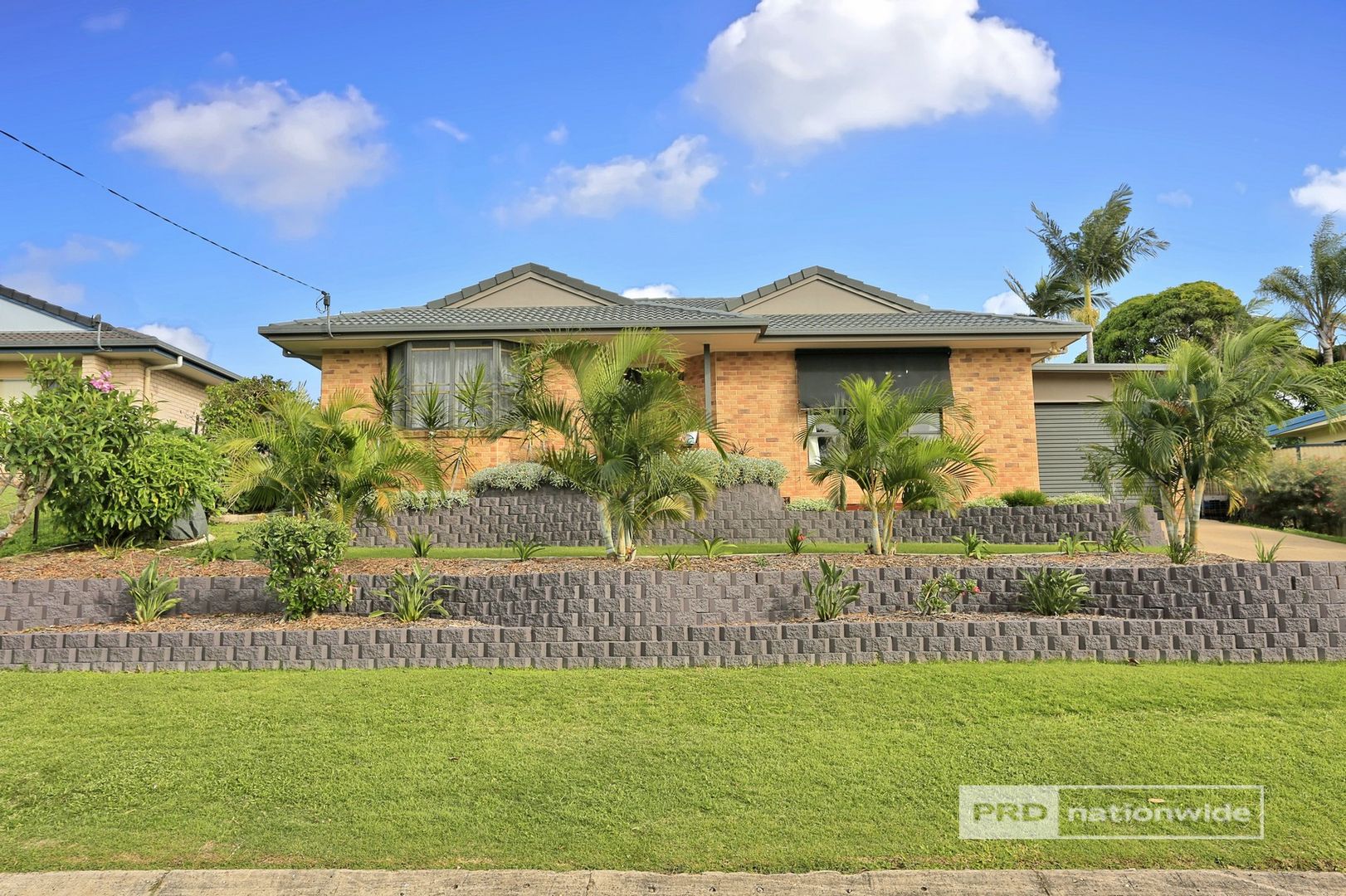 11 Barry Street Torquay Qld 4655 House For Sale Domain