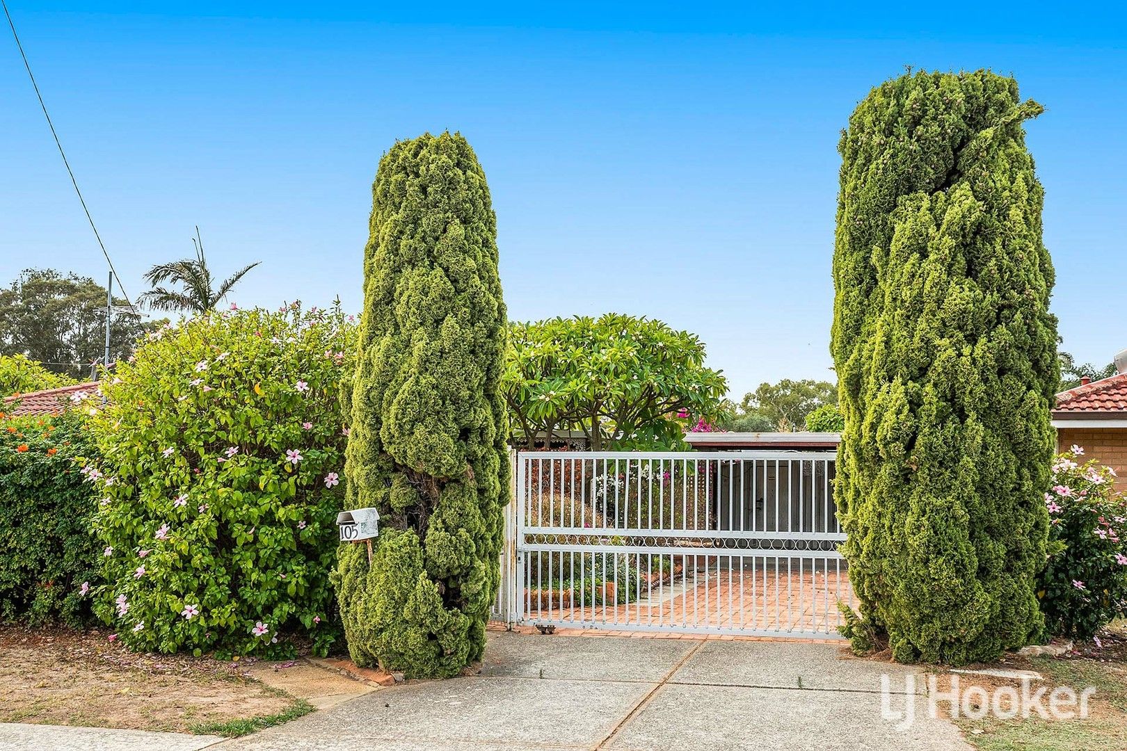 105 Connemara Drive, Thornlie WA 6108, Image 0