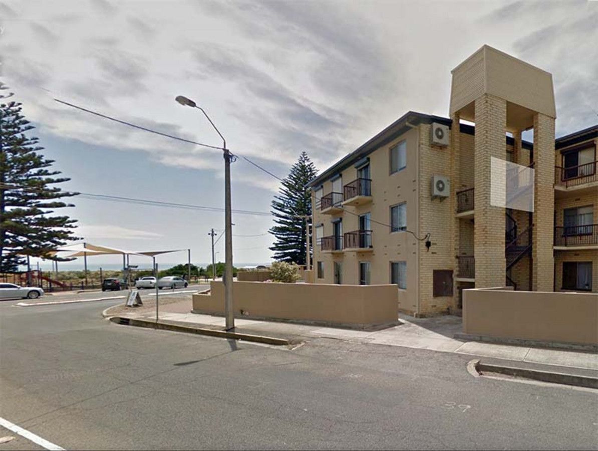 2 bedrooms Apartment / Unit / Flat in 8/1 Jetty Road LARGS BAY SA, 5016