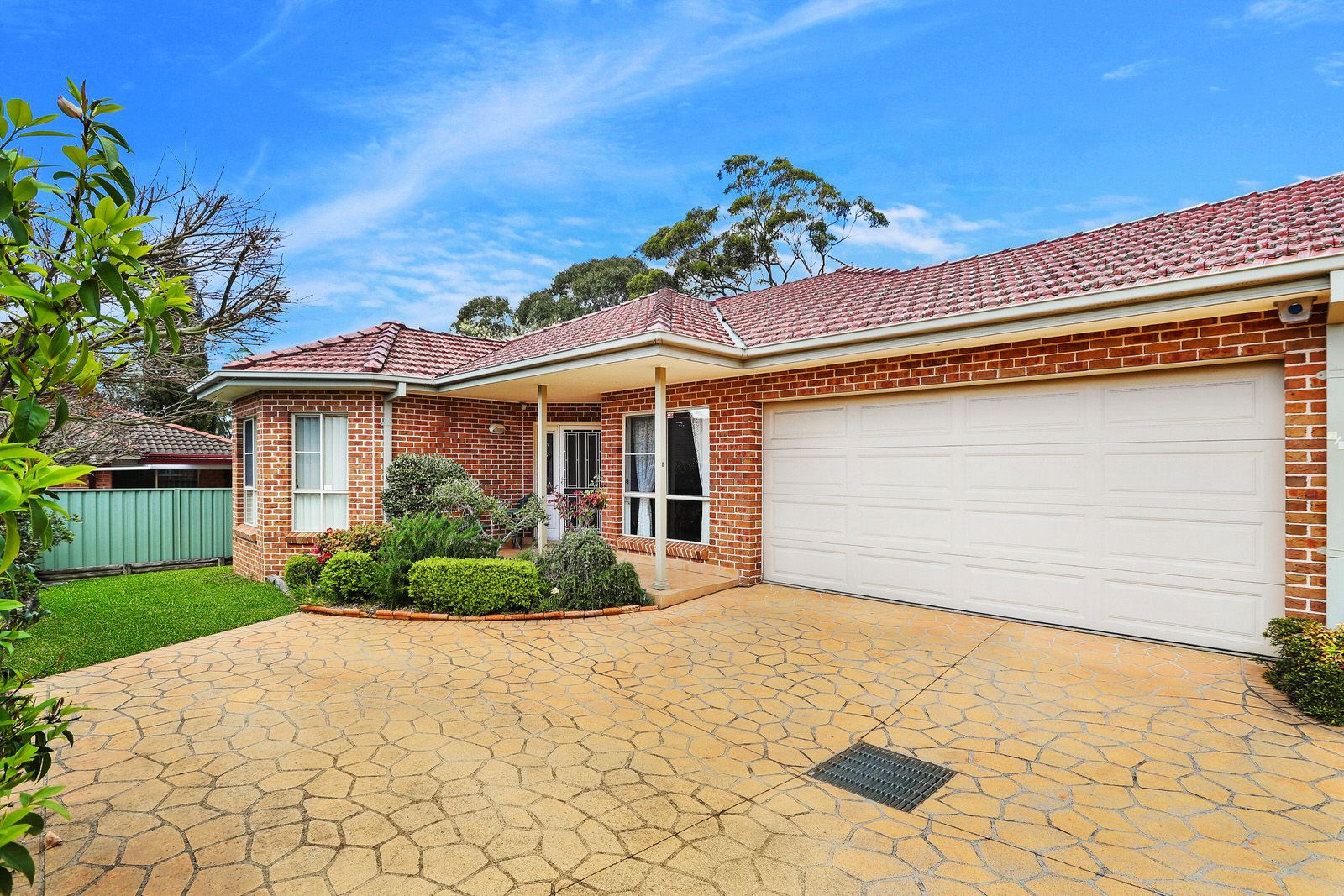 2/4 Telopea Avenue, Caringbah South NSW 2229, Image 0