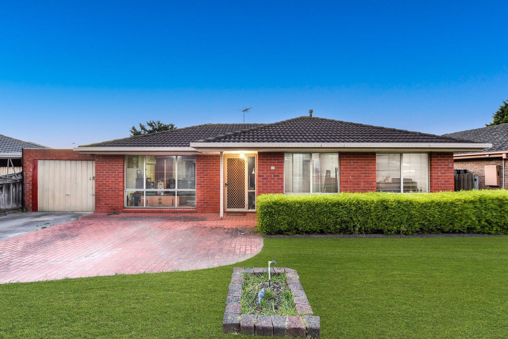 11 Jessica Drive, Hampton Park VIC 3976, Image 0