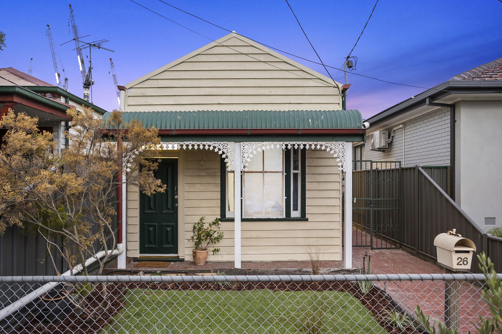2 bedrooms House in 26 Fitzroy Street FOOTSCRAY VIC, 3011