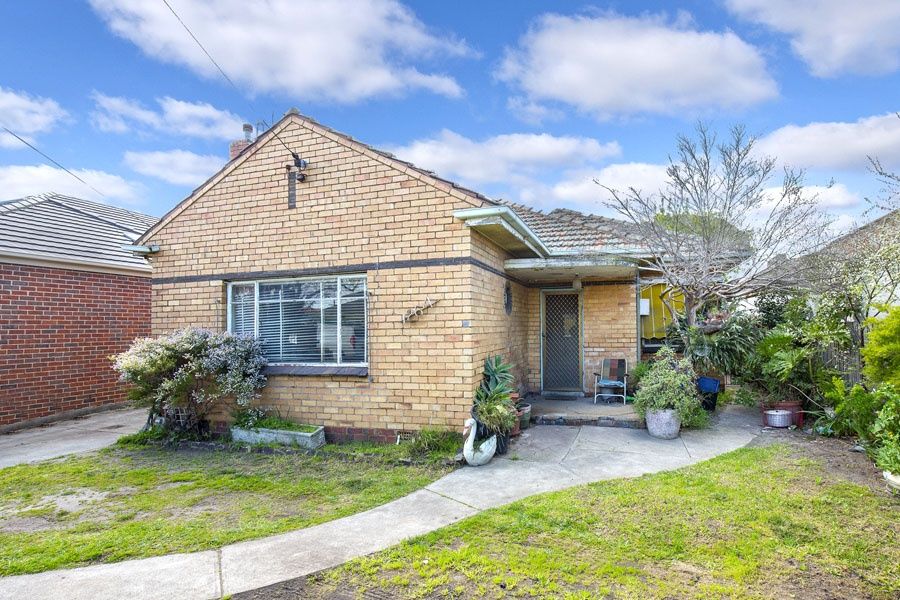 126A Roberts Street, Essendon VIC 3040, Image 1